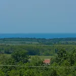 فيلة In Croatia Near The Coast
